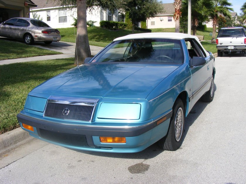 Chrysler LEBARON 1992
