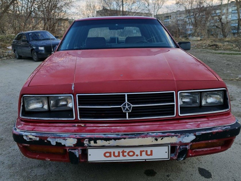 LEBARON Chrysler 1989 GTS