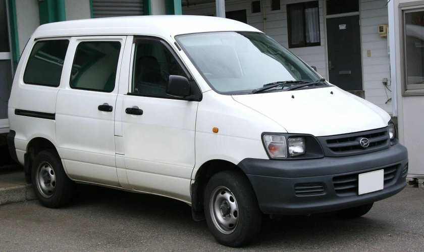 Daihatsu Delta van 2001