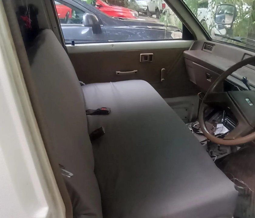 Daihatsu Delta Wagon 1998 комплектации