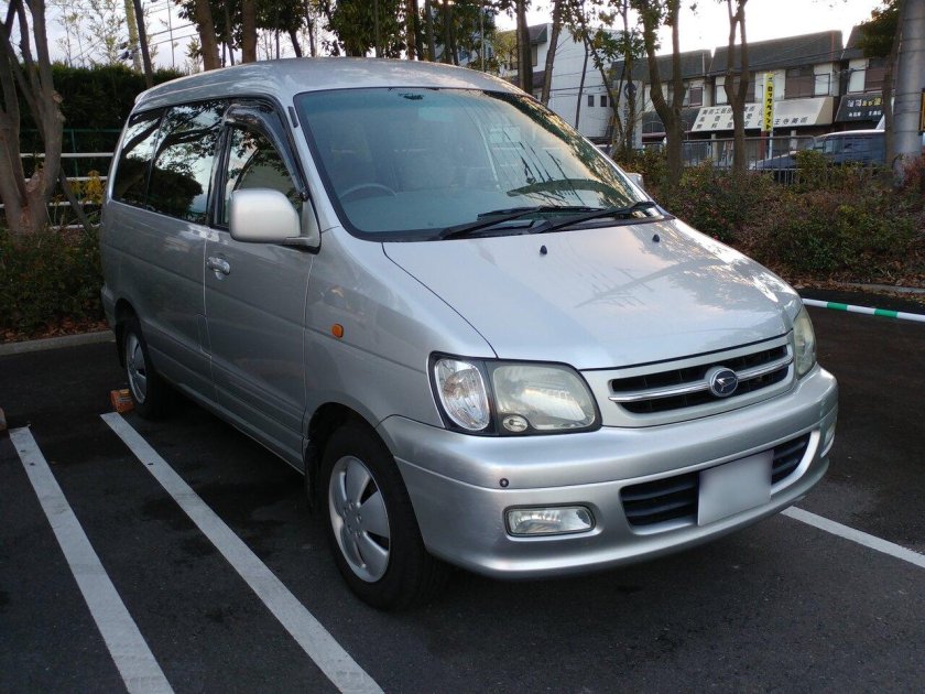 Daihatsu Delta van 2001