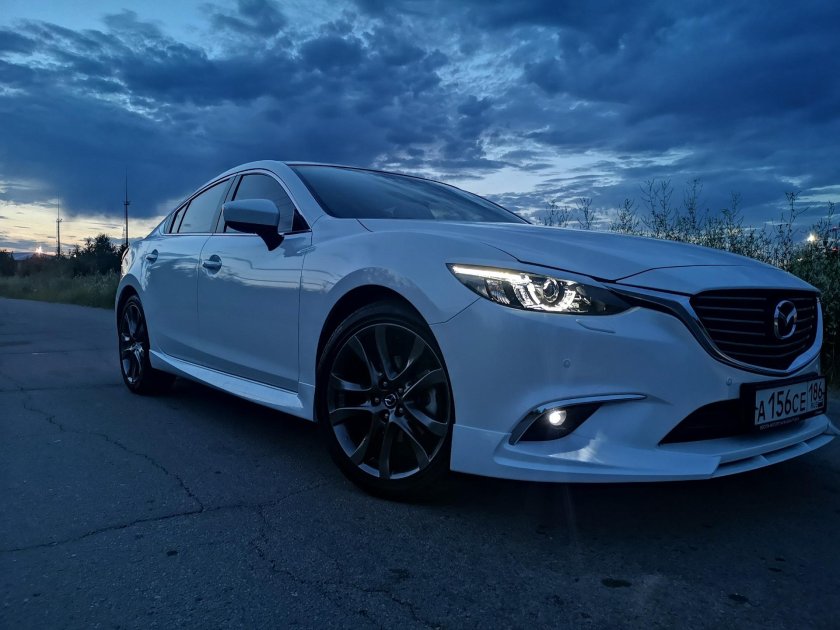 Мазда 6 2017 белая