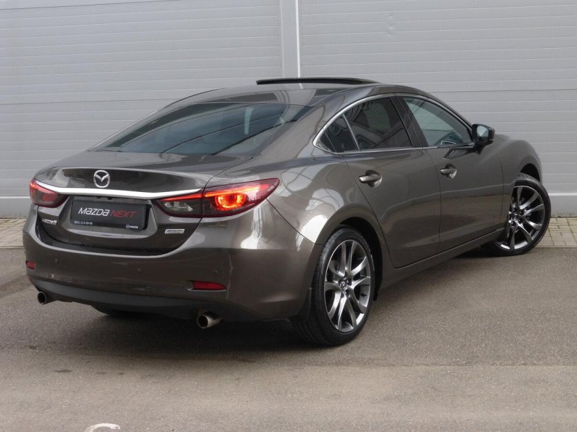Mazda 6 коричневая