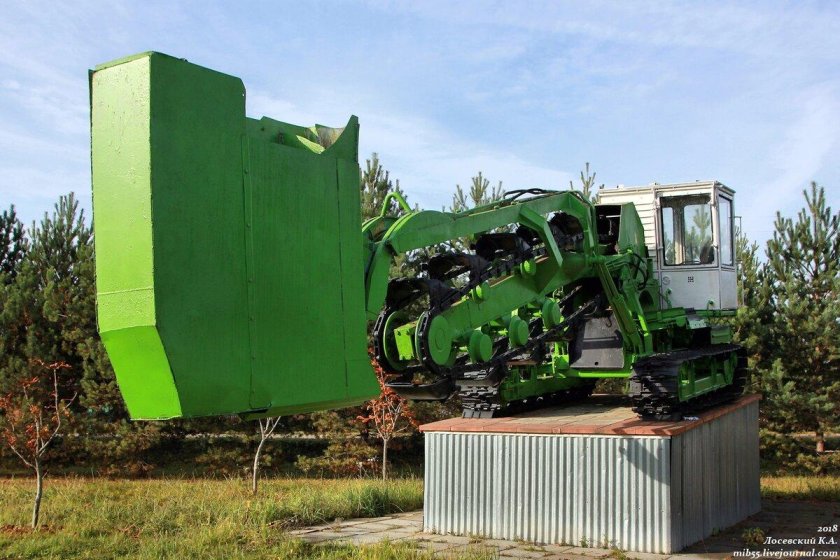 Экскаватор Мелиоратор СССР