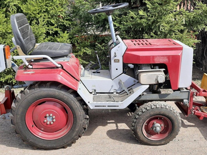 Минитрактор кмз 012