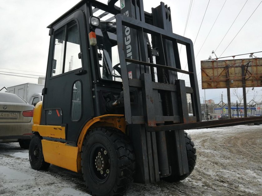 Liugong вилочный погрузчик