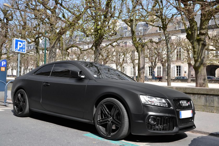 Ауди а5 черная матовая