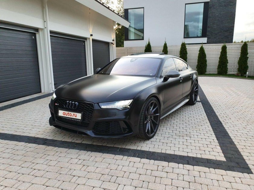 Audi rs7 черная