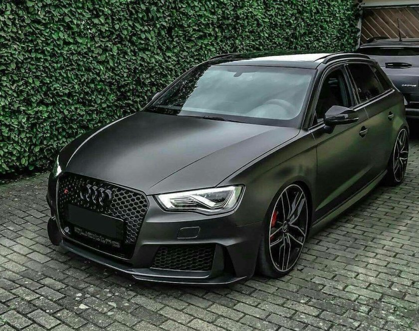Audi rs3 черная