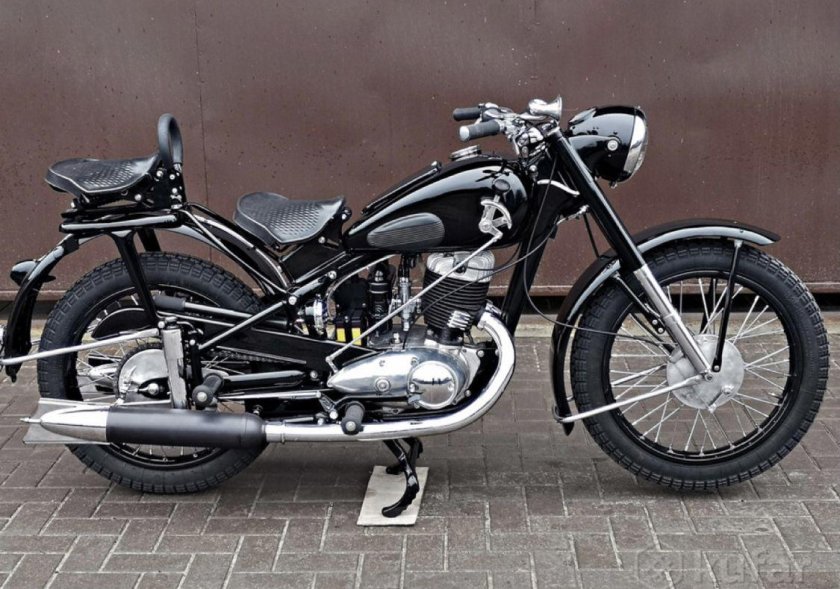 ИЖ-49 мотоцикл черный