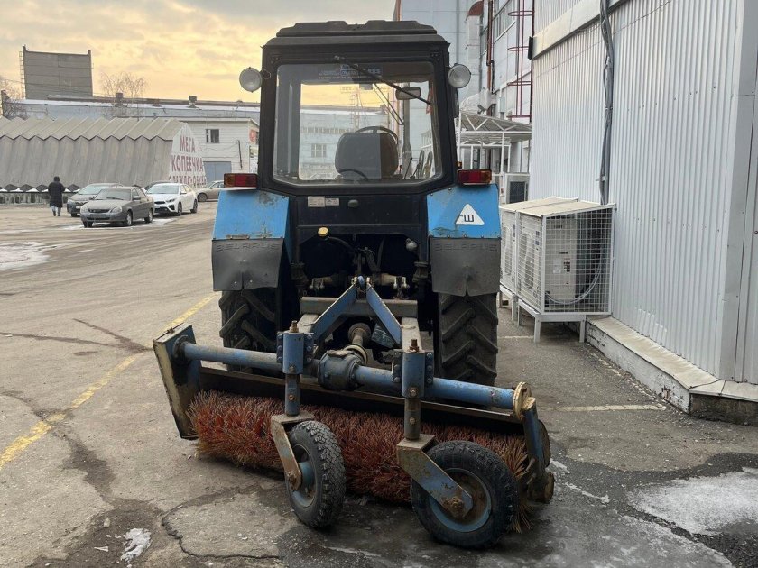 Щетка коммунальная мтз- мк2