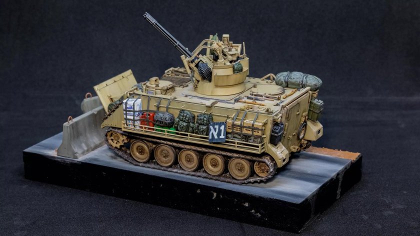M 163 Vulcan 1/35 Academy