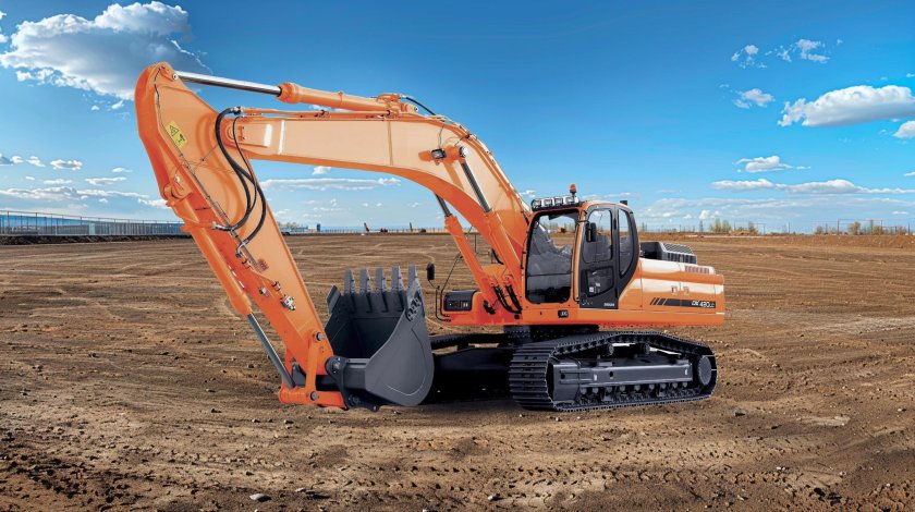 Гусеничный экскаватор doosan dx420lc