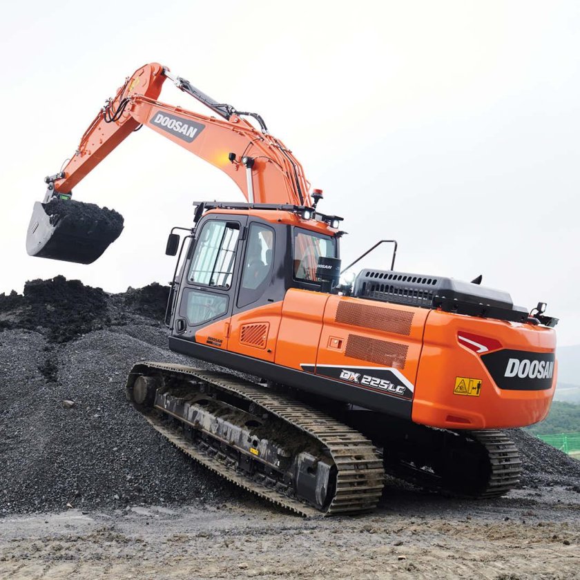 Doosan dx225