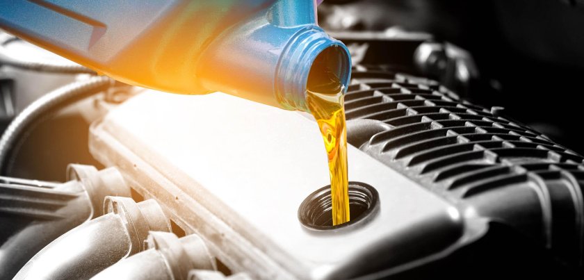 Замена масла в двигателе