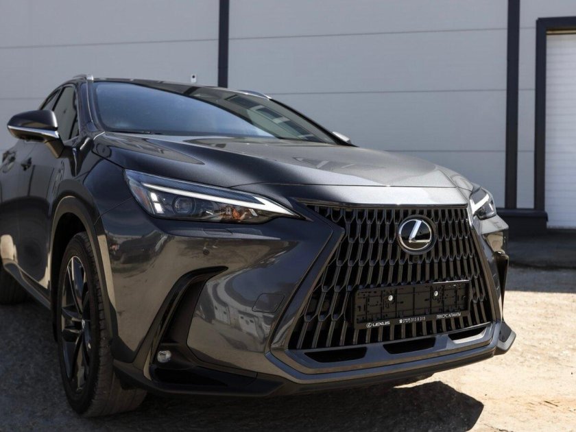 Лексус NX 250 2022