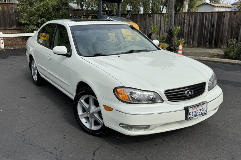 Nissan maxima 2004