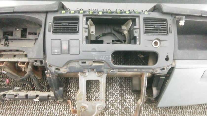 Торпедо прибор на Форд Транзит 2001 г