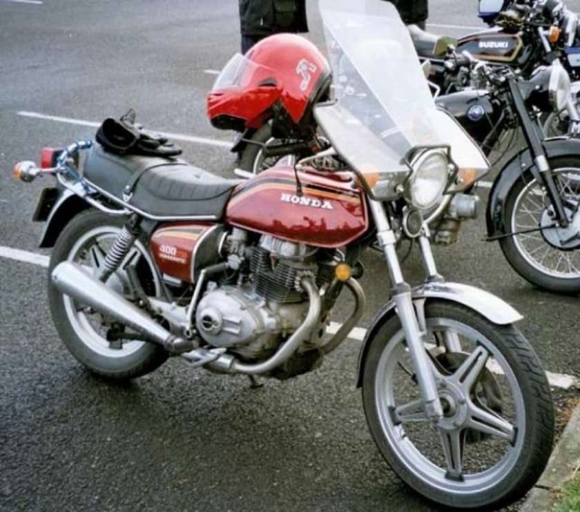 Honda cb250t