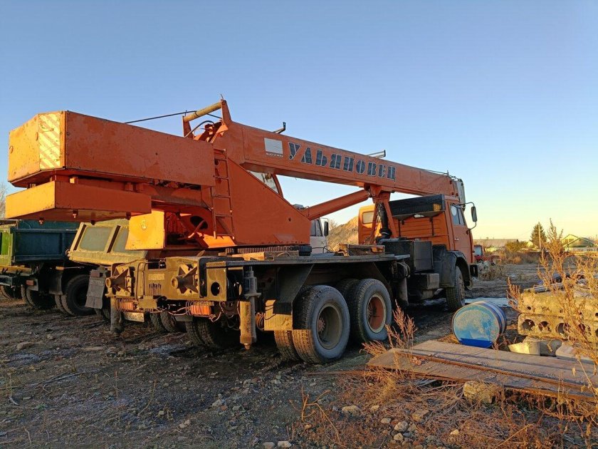 Автокран ульяновец 25 тонн