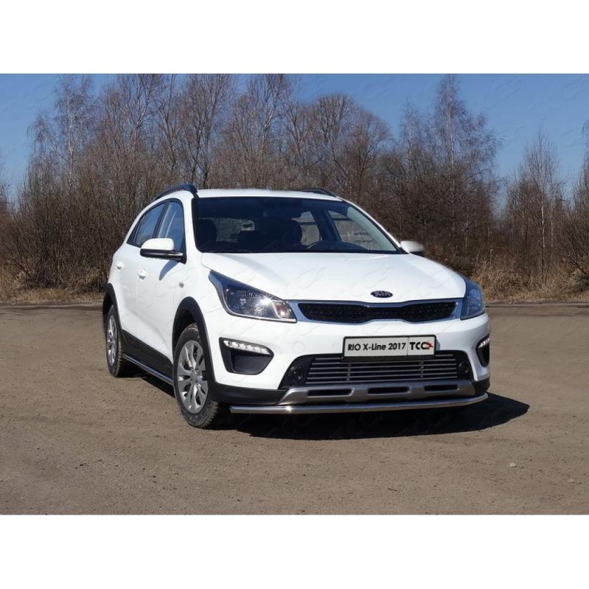 За рулем Киа Рио Икс лайн
