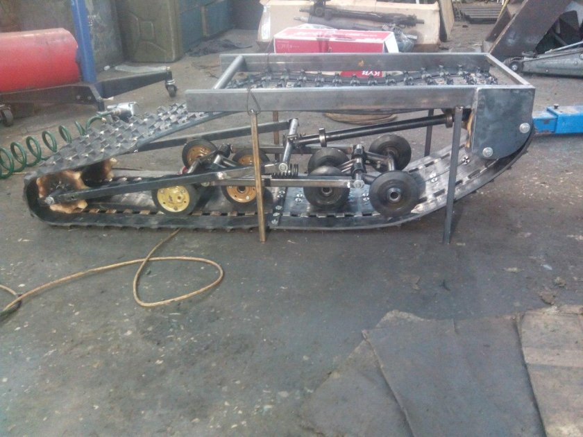Рама мотобуксировщика гусеница Буран 380