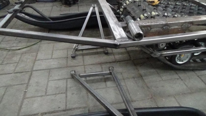 Самодельная рама снегохода Буран