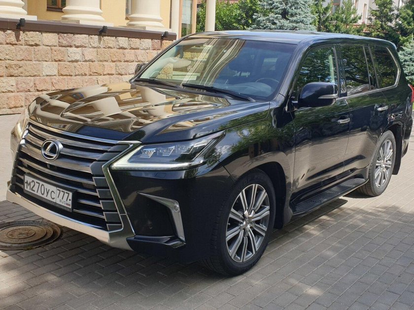 Лексус ЛХ 450d