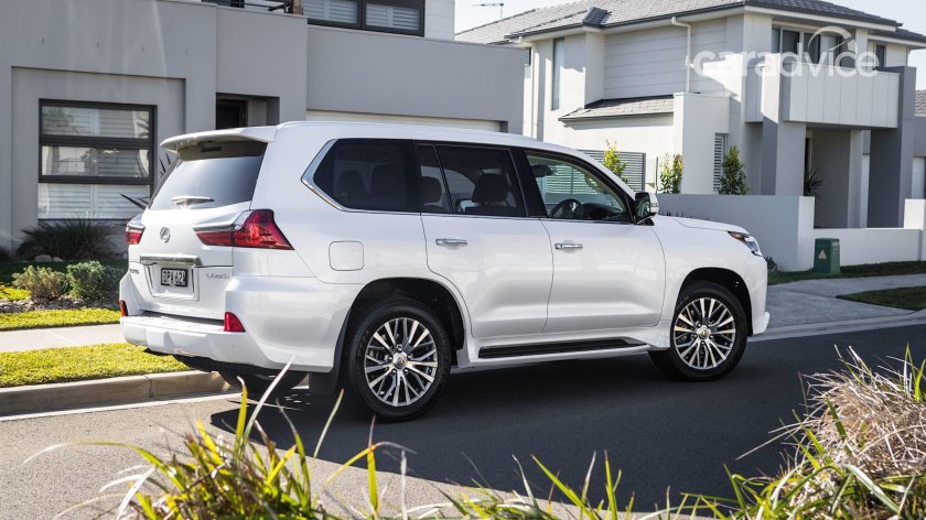 Lexus LX 450d White