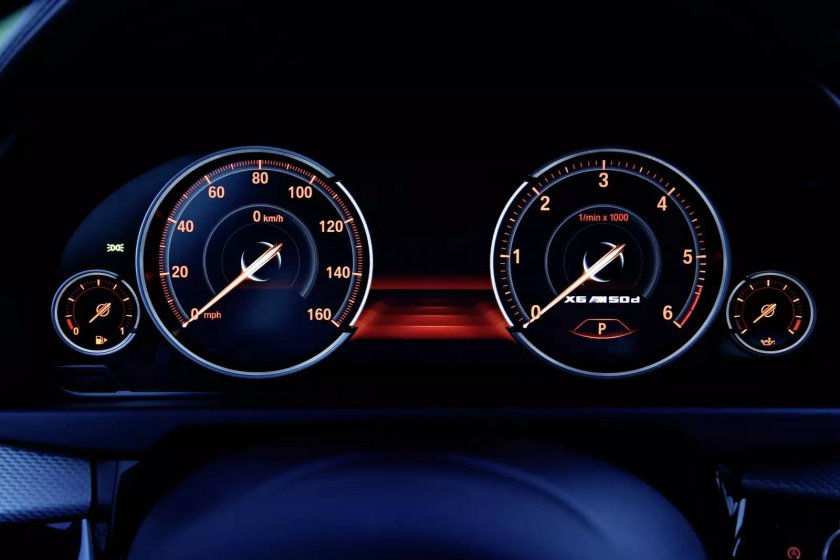 Приборная панель BMW x6