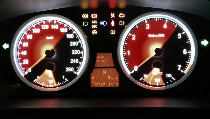 Приборка м5 е60