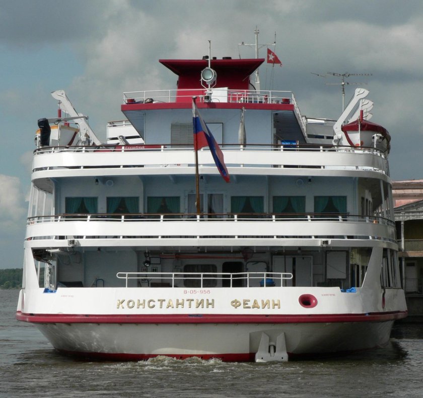 Теплоход александр суворов в нижнем новгороде
