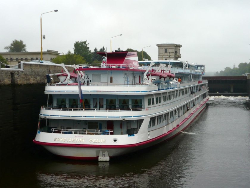 Константин Коротков теплоход