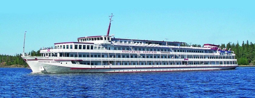 Теплоход Константин Коротков водоход