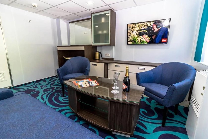 Теплоход Константин Федин каюта Люкс