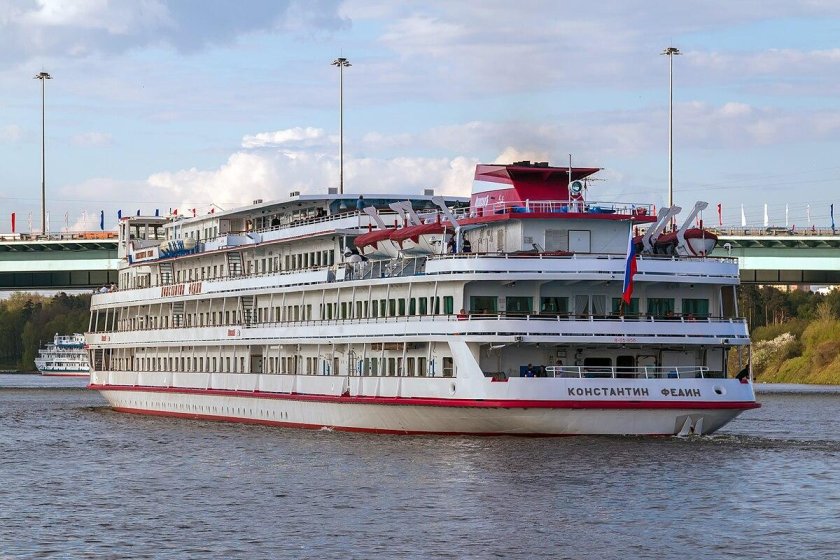 Теплоход Константин Федин Википедия