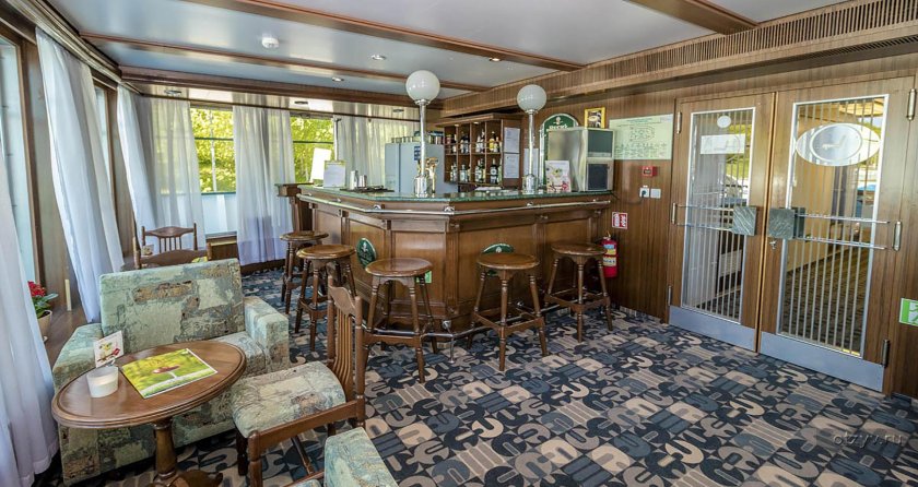 Лайнер Константин Федин