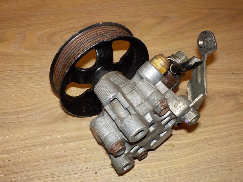 Насос ГУР Тойота Камри