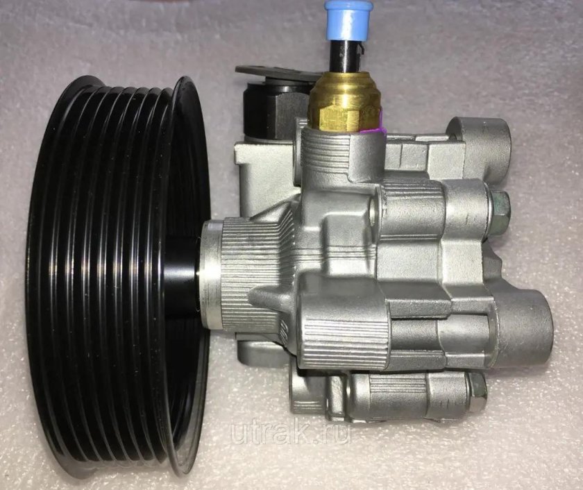 Насос гидроусилителя руля Прадо 95