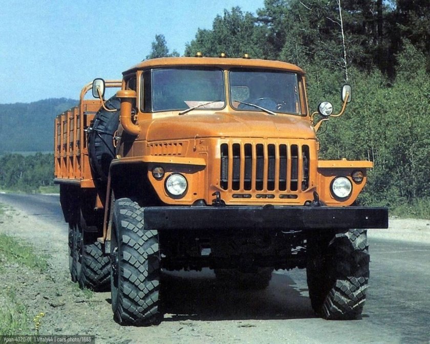 Урал-4320 грузовой