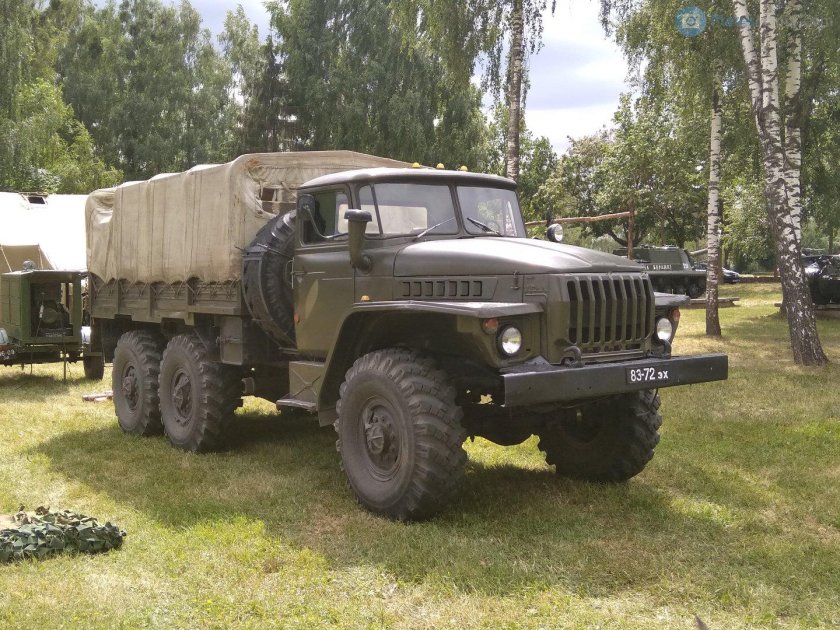 Урал 4320 военный