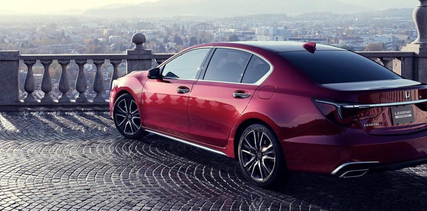 Honda Legend 2021