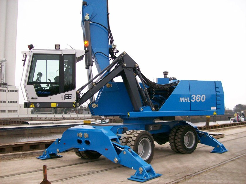 Погрузочная машина Fuchs MHL 360