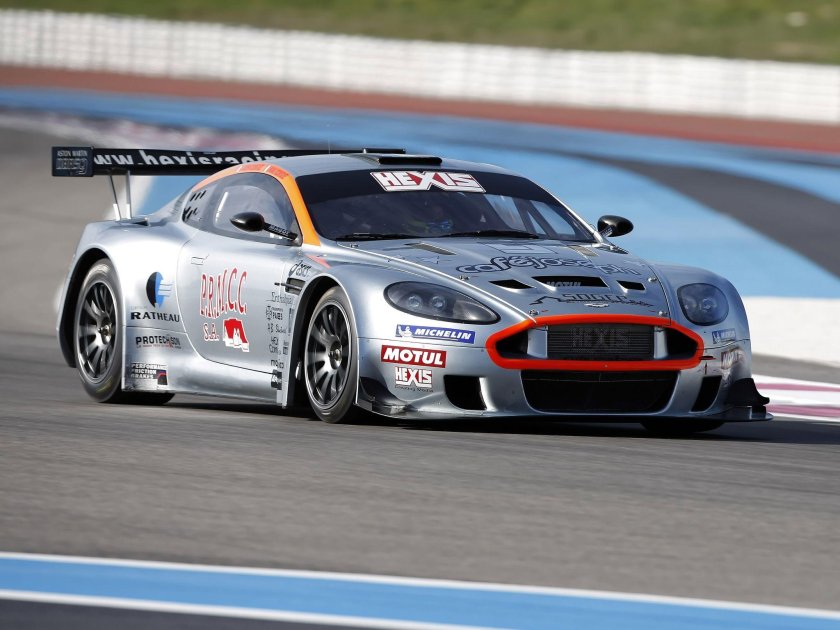 Aston Martin dbrs9 gt3