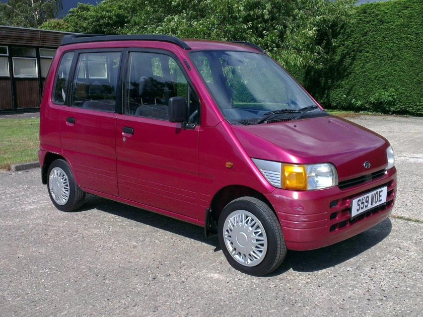 Daihatsu move 185