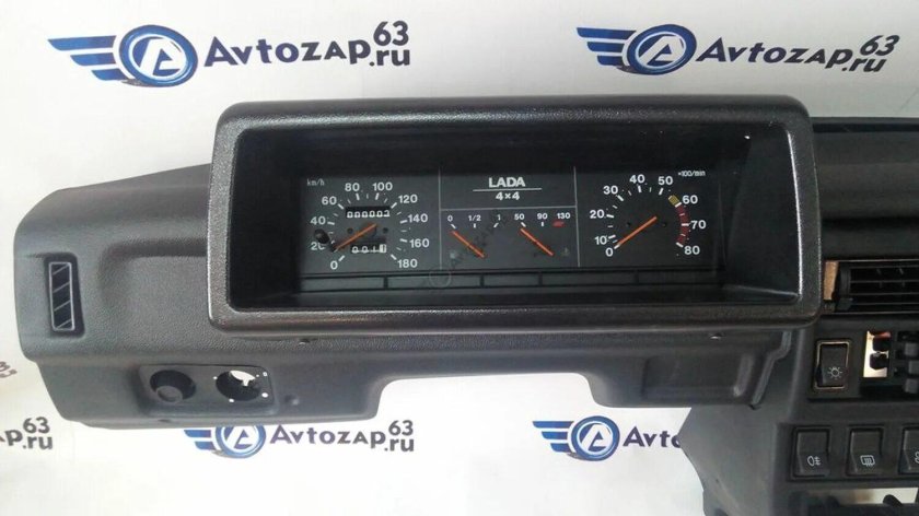 Панель приборов Нива 2131