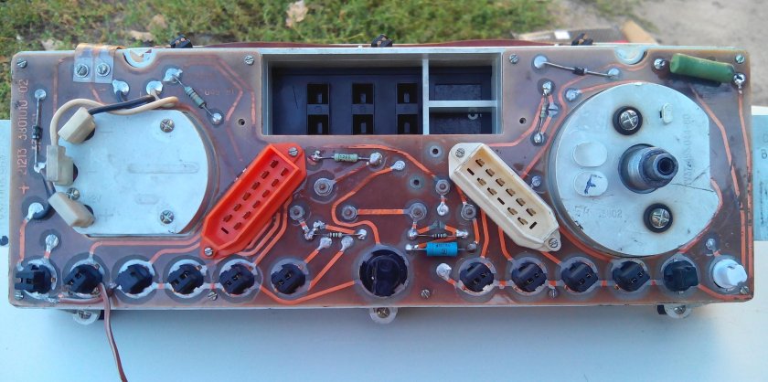 Плата приборной панели Нива 21213