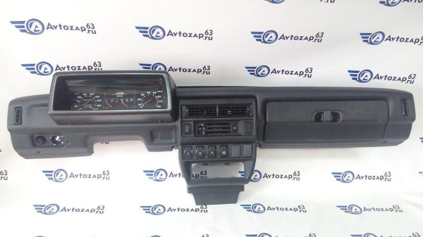 Панель приборов ВАЗ Нива 21213