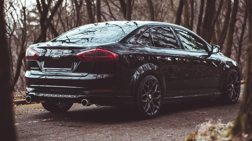 Форд Мондео черный