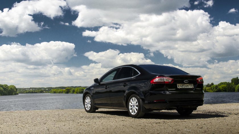 Форд Мондео 2014 черный